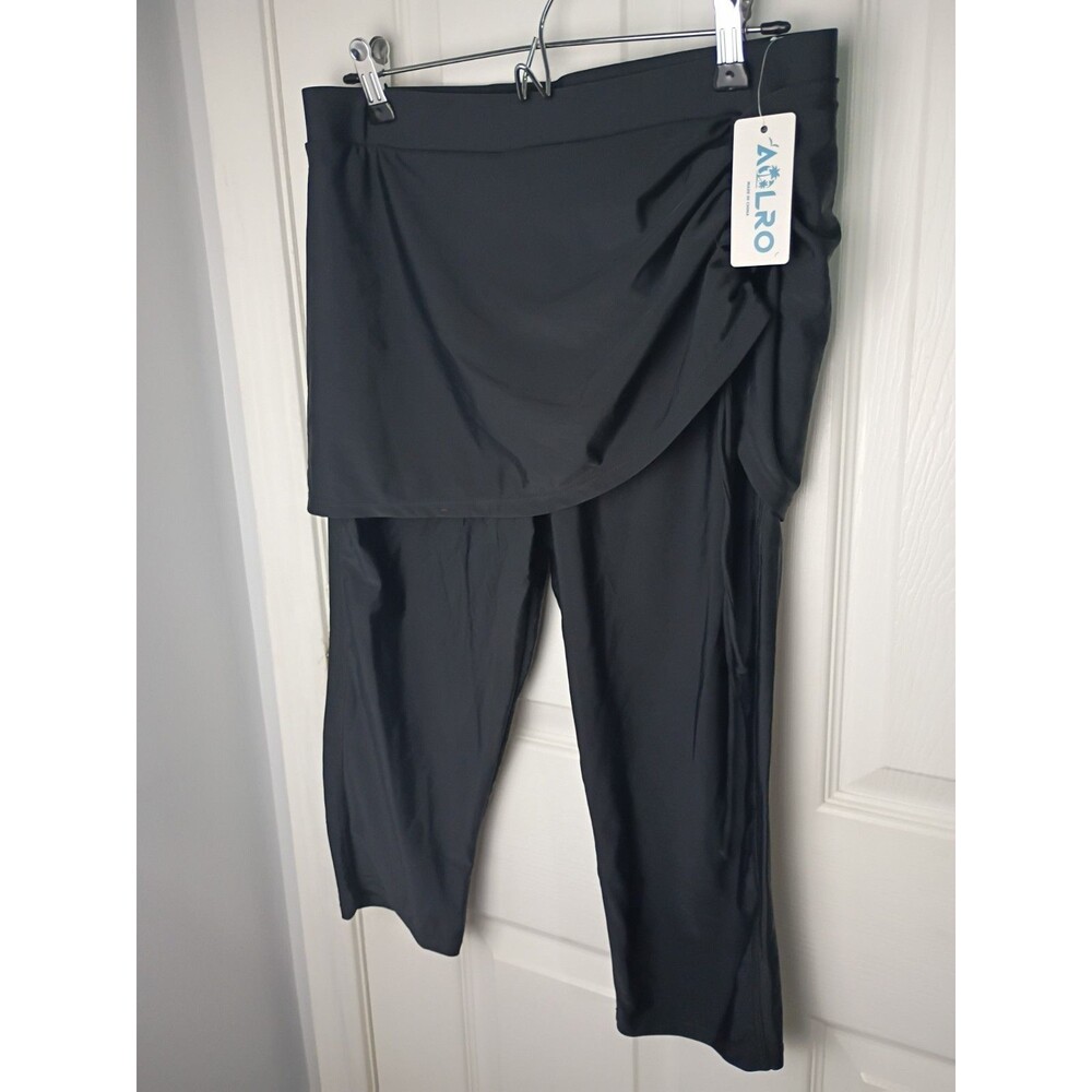 Aolro Woman XL Black Capri Swim Runched Skirt Lined Pullon Swimwear Beach Lake